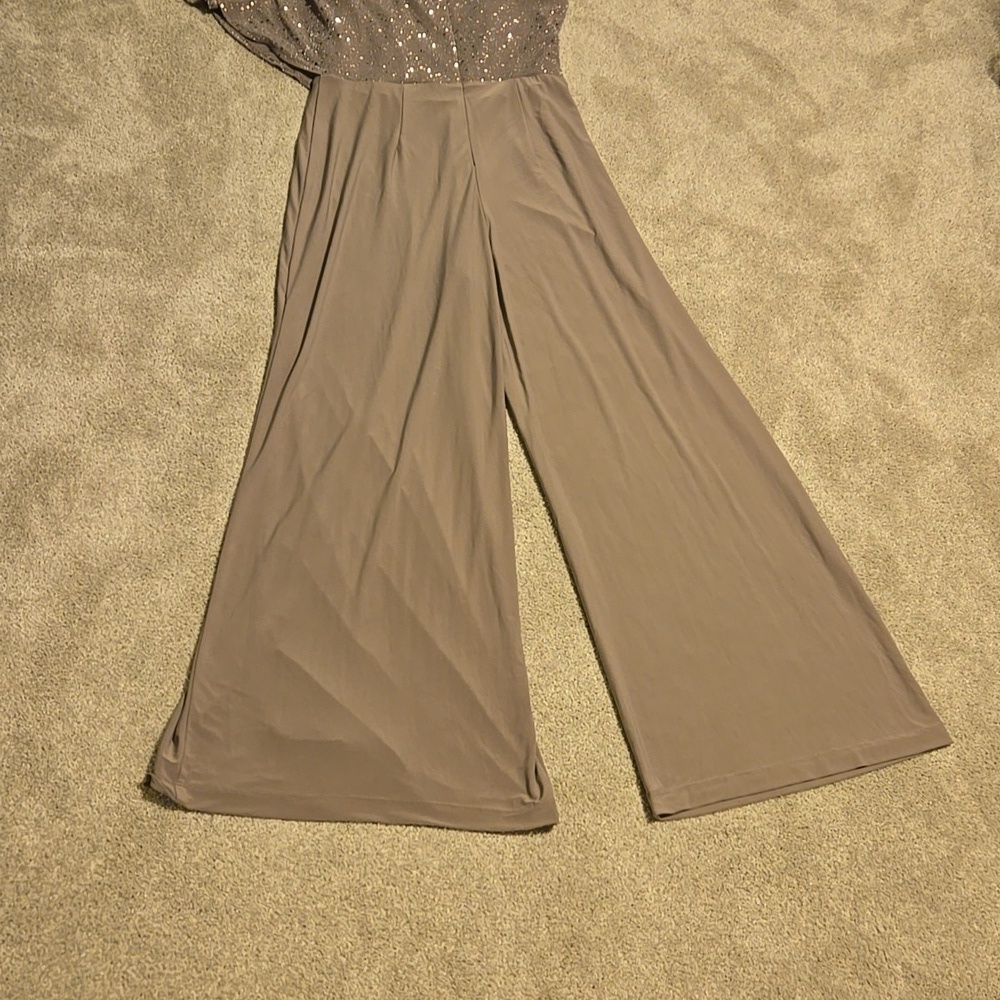 R & M Richards Jumpsuit with Sequined Draped Shoulders Lavender Size 6 - Picture 6 of 7